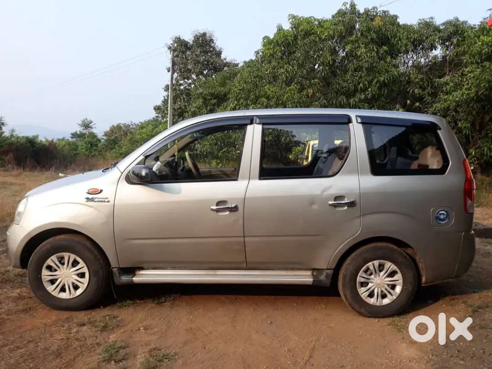 Mahindra Xylo 2010