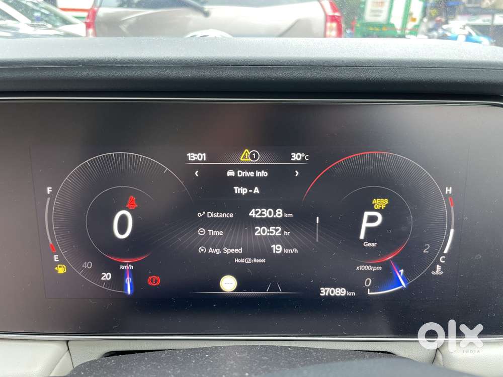 Mahindra Xuv700 2.2 Ax 7 Diesel At Str, 2023, Diesel