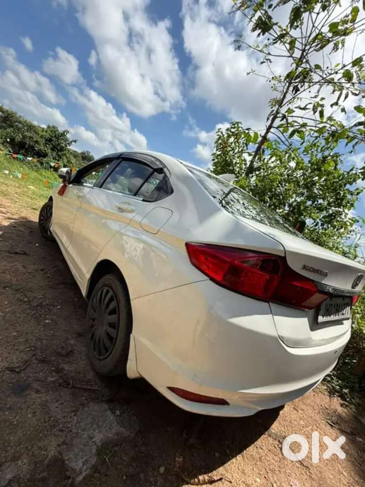 Honda City Petrol 2015 Mt