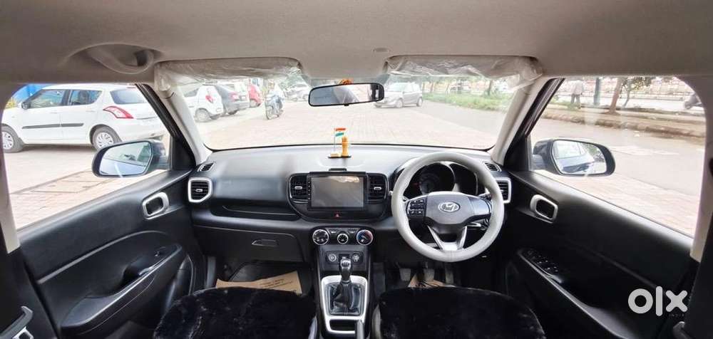 Hyundai Venue 2019 Cng & Hybrids 88600 Km Driven