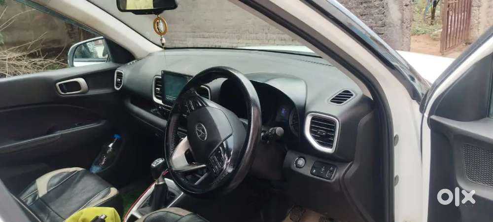 Hyundai Venue 1.2 E Manual Diesel 2018