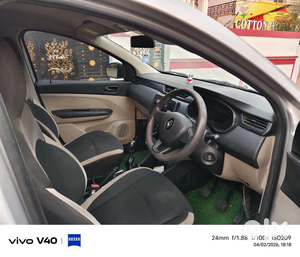 Renault Triber 1.0 Rxe, 2021, Petrol