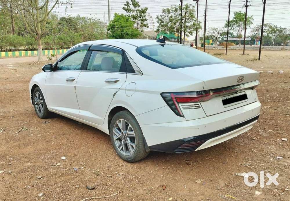 Hyundai Verna 1.5 Sx (o) Vtvt, 2023, Petrol