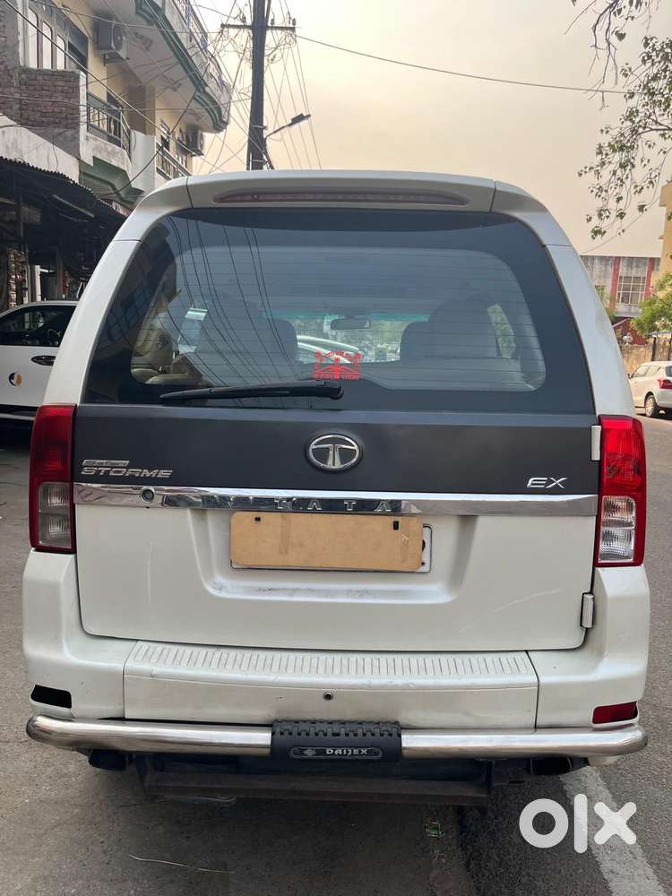 Tata Safari Storme Vx, 2014, Diesel