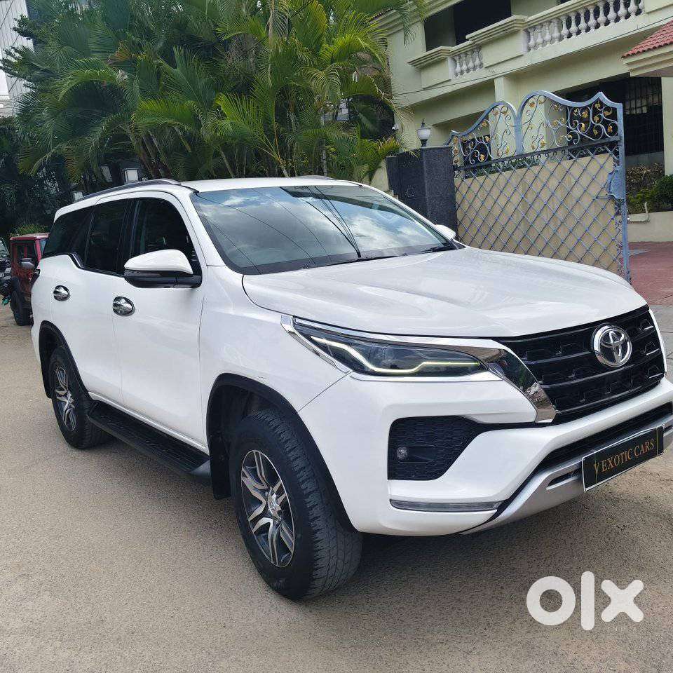 Toyota Fortuner 4x2 At 2.8 Diesel, 2023, Diesel