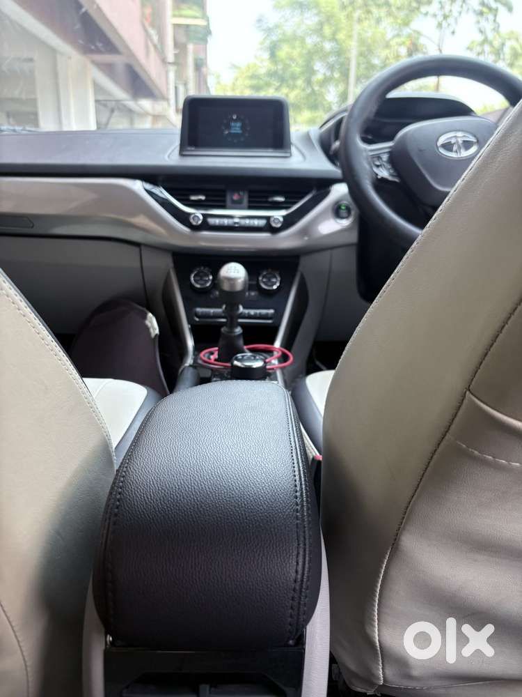 Tata Nexon 1.5 Revotorq Xz Plus (o), 2018, Petrol