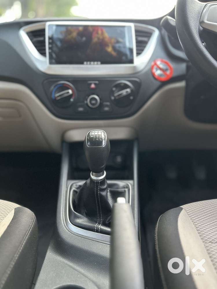 Hyundai Verna [ ] 1.6 E Vtvt, 2017, Petrol