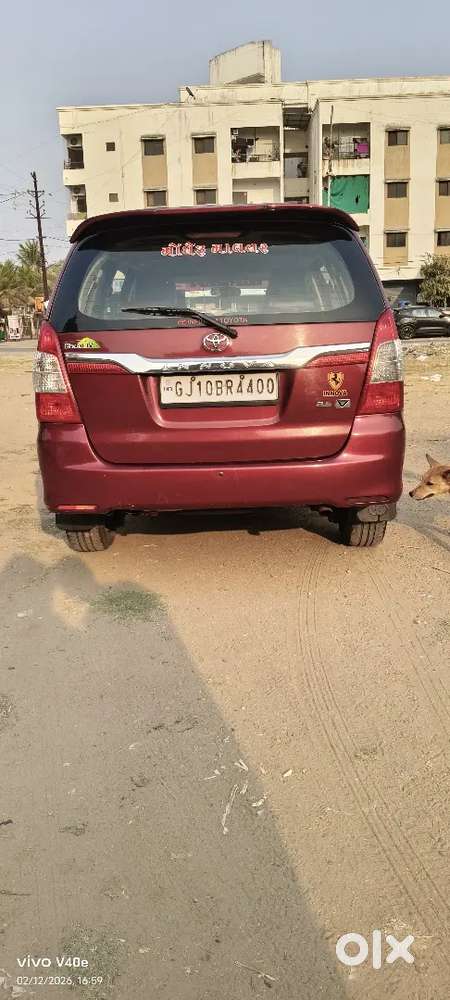 Toyota Innova 2014 Diesel Well Maintained