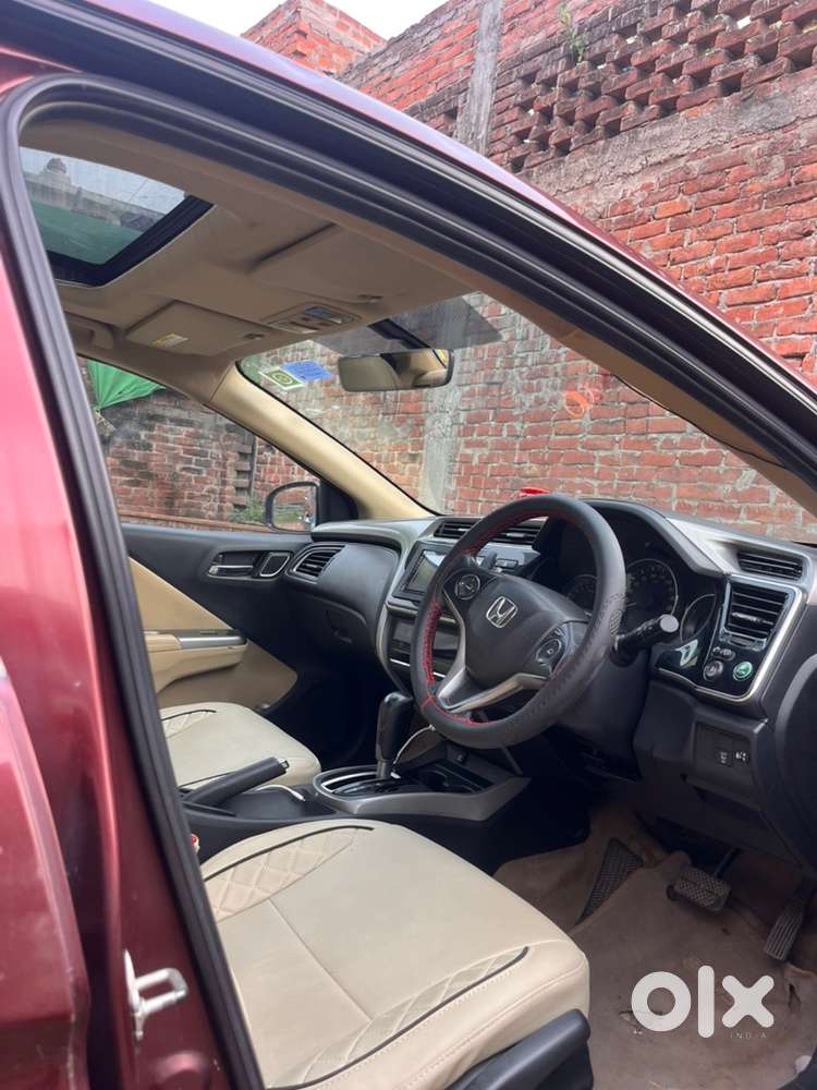 Honda City Petrol 2017 + Sunroof