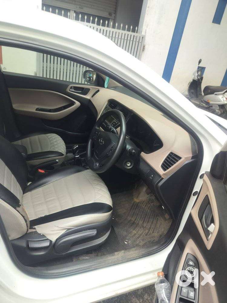 Hyundai Elite i20 Sportz 1.4, 2017, Diesel