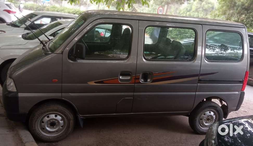Maruti Suzuki Eeco 1.2 7 Str Std(o), 2022, Petrol