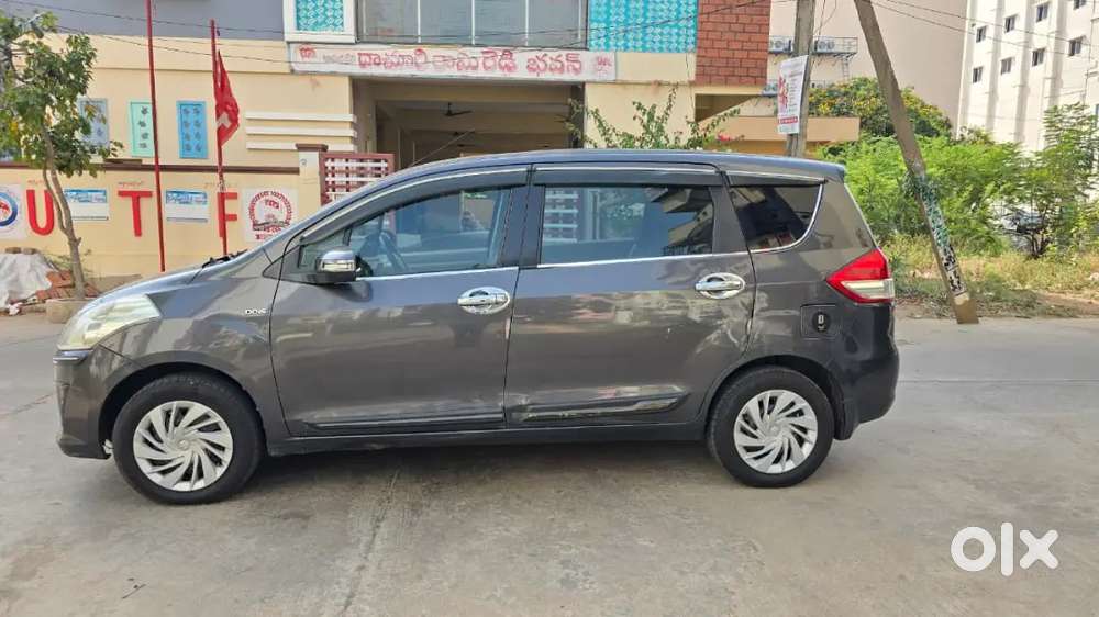 Maruti Suzuki Ertiga Vdi 2015
