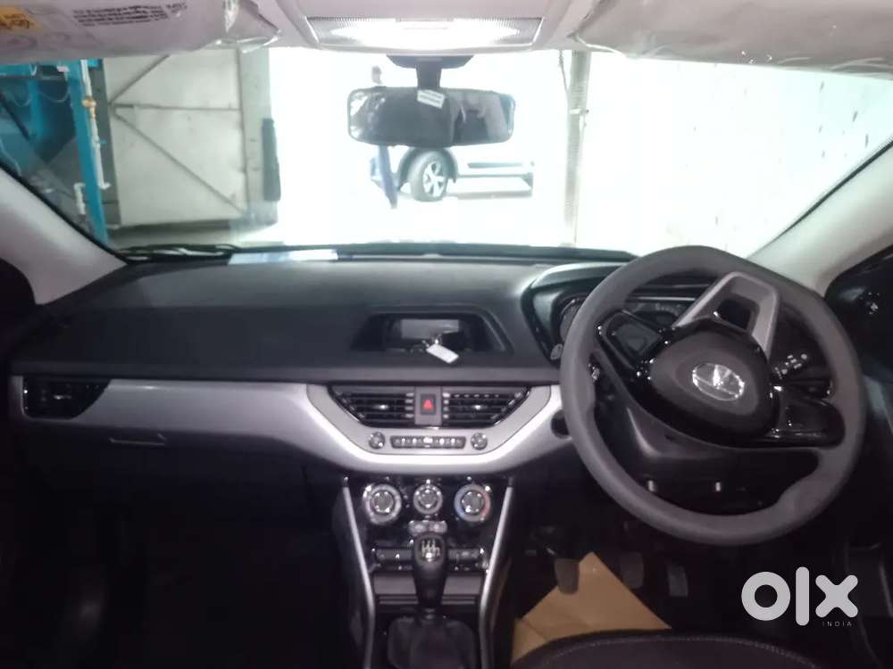 Tata Nexon 2022 Petrol Manual