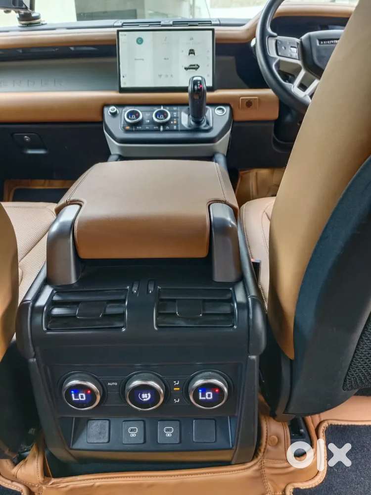 Land Rover Defender, 2024, Petrol