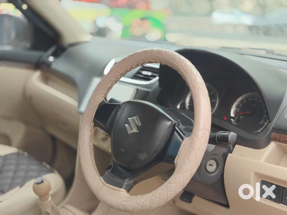 Maruti Suzuki Swift Dzire Vdi Bsiv, 2014, Diesel