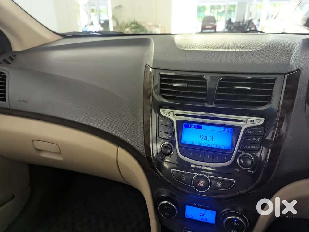 Hyundai Verna Fluidic Sx 1.6 2012 Year
