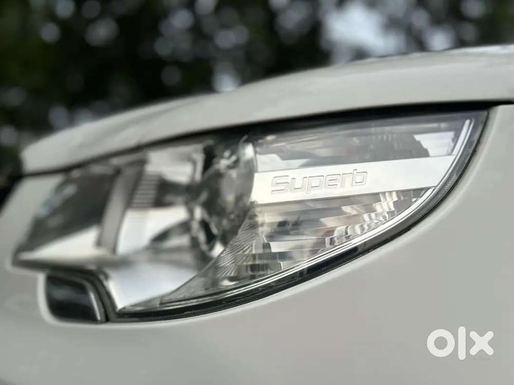 Skoda Superb 2013 Petrol Well Maintained