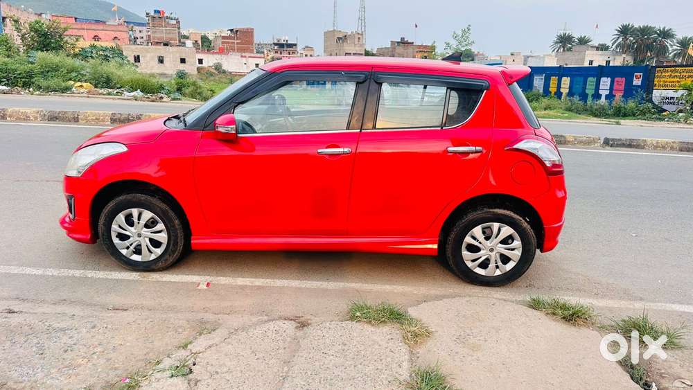 Maruti Suzuki Swift Vxi Glory Limited Edition, 2016