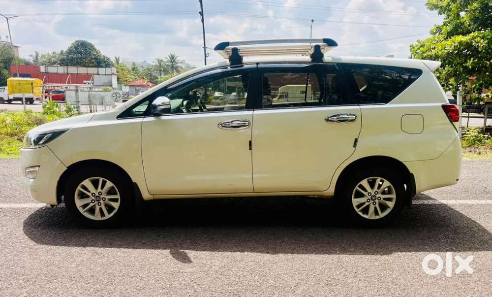 Toyota Innova Crysta 2017 2.8 Zx Diesel At