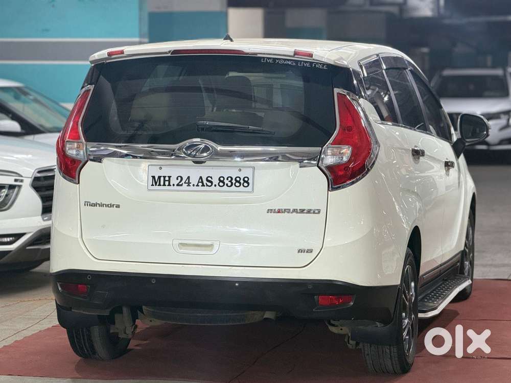 Mahindra Marazzo M8, 2018, Diesel