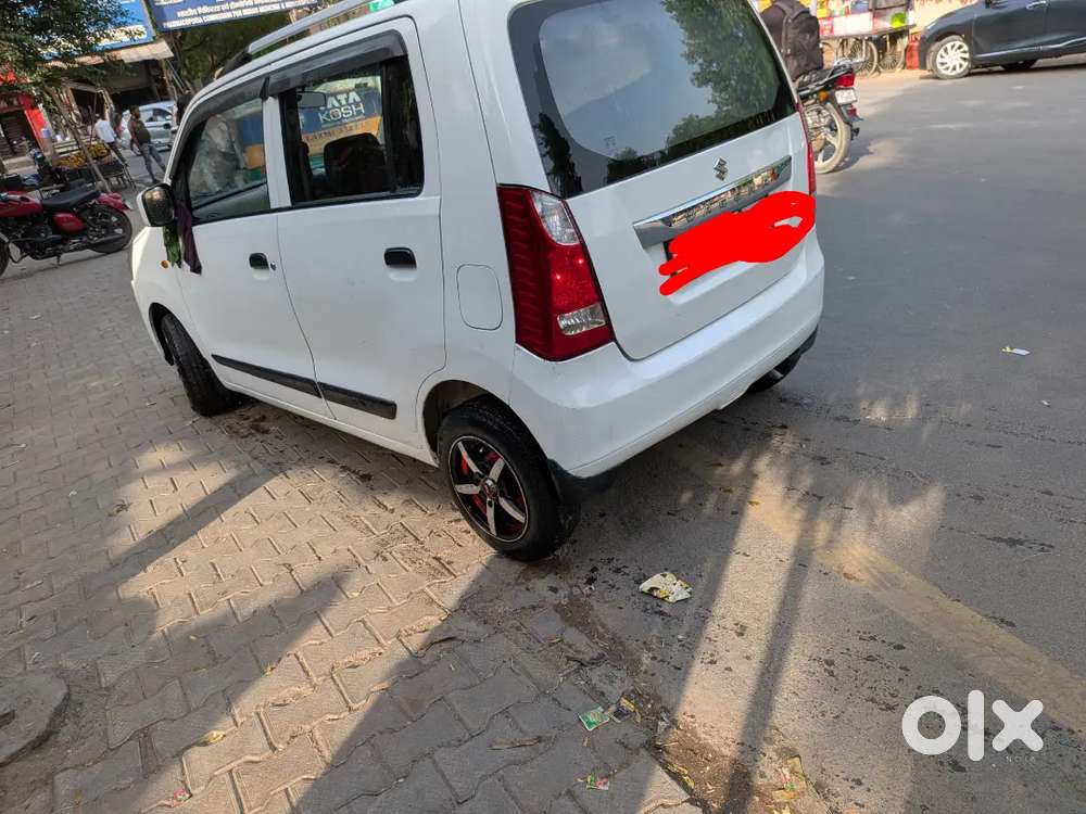 2018 Maruti Suzuki Wagon R Lxi Cng Optional