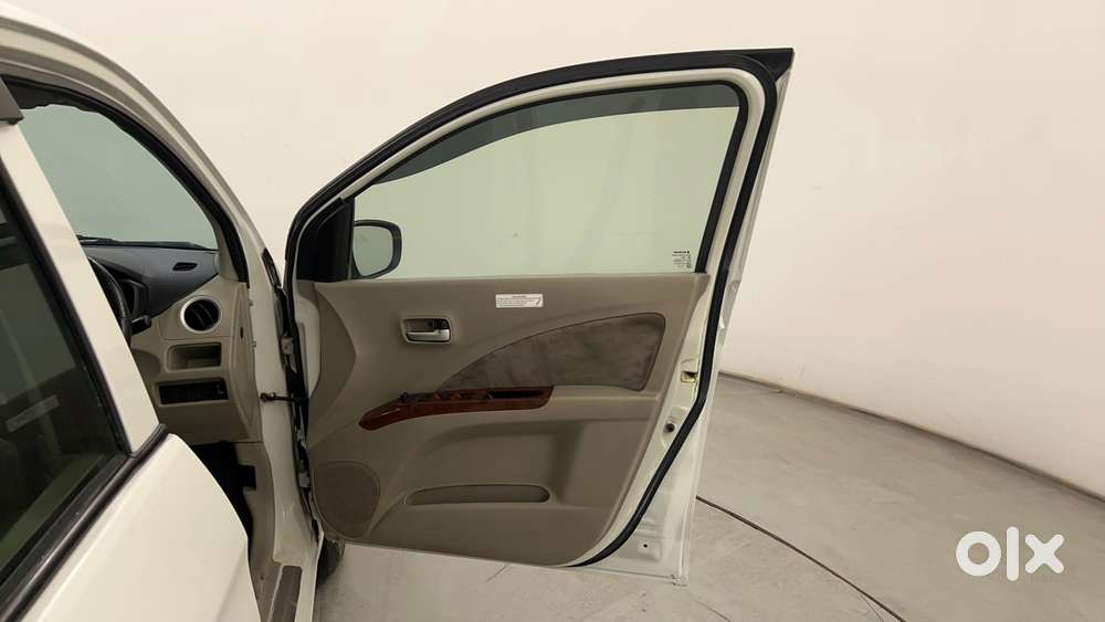 Maruti Suzuki Celerio 1.0 Zxi Amt, 2016, Petrol