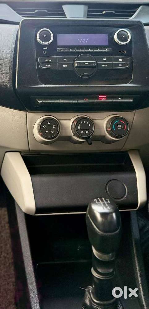 Renault Triber Rxl, 2024, Petrol