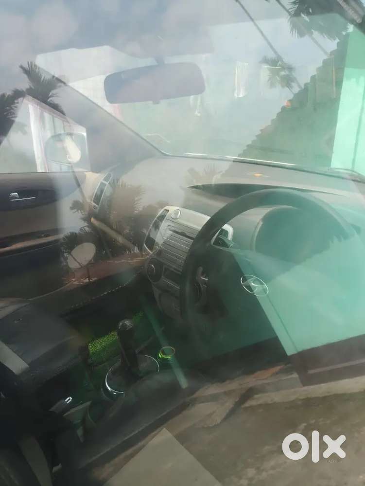 Hyundai New I20 2013 Petrol 100000 Km Driven