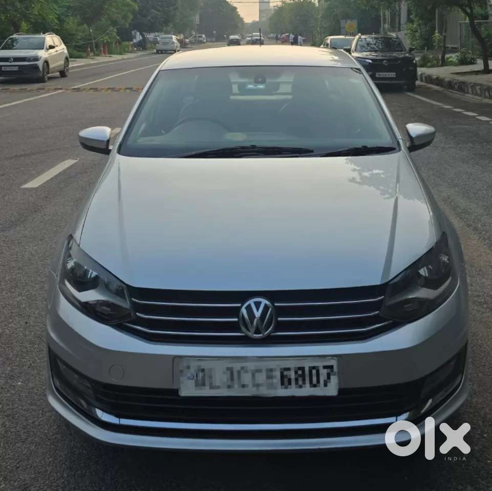 Volkswagen Vento 1.2 Highline Plus At 16 Alloy, 2016, Petrol