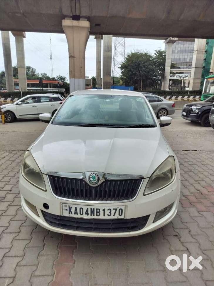 Skoda Rapid Ambition 1.6 Tdi Cr Manual Plus, 2013, Diesel