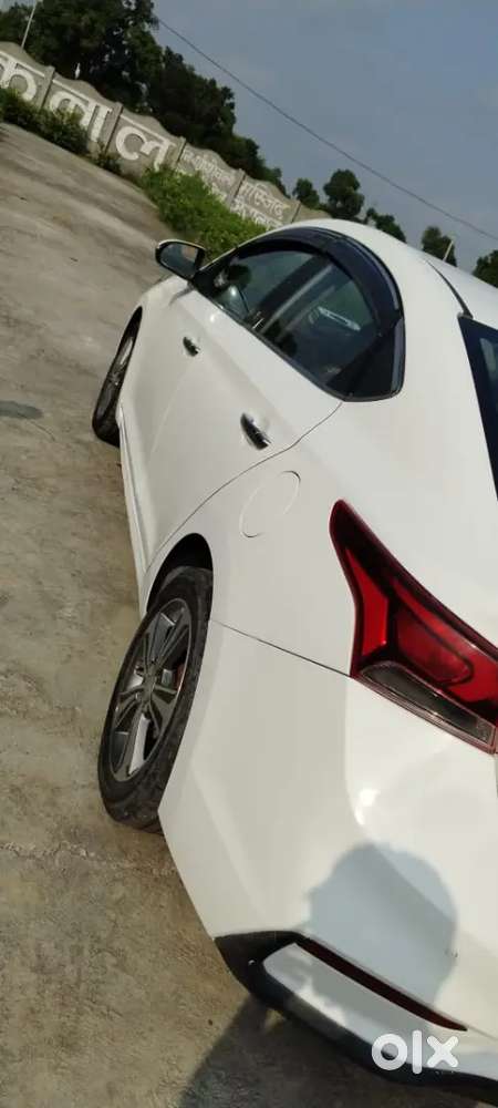 Hyundai Verna 2018 Diesel 120000