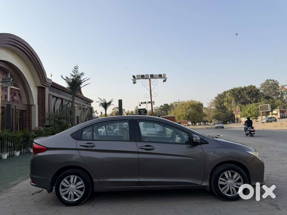Honda City 2014-2015 V Mt, 2014, Petrol