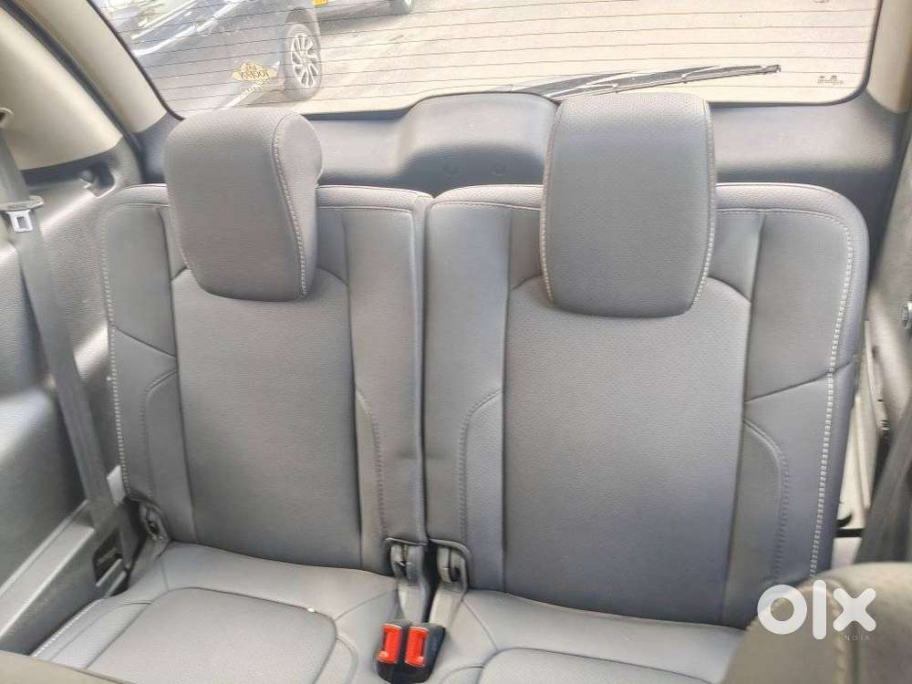Tata Hexa 2.2 Xta 4x2 7 Str Dual Tone, 2017, Diesel