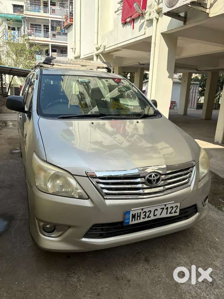 Toyota Innova 2012 Diesel Well Maintained