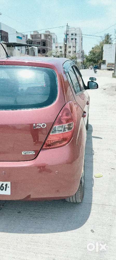 Hyundai I20 Sports 2012 Petrol+cng Well Maintained Imaculate Condition