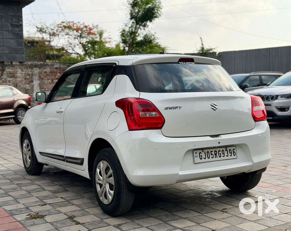 Maruti Suzuki Swift Vxi Optional, 2019, Petrol