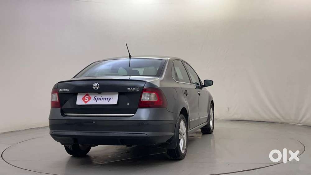 Skoda Rapid 1.0 Style At, 2021, Petrol