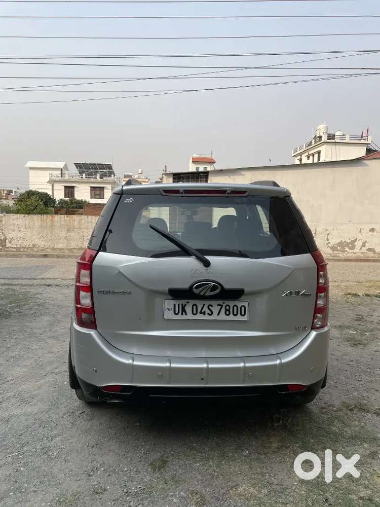Mahindra Xuv 500 2015 W8