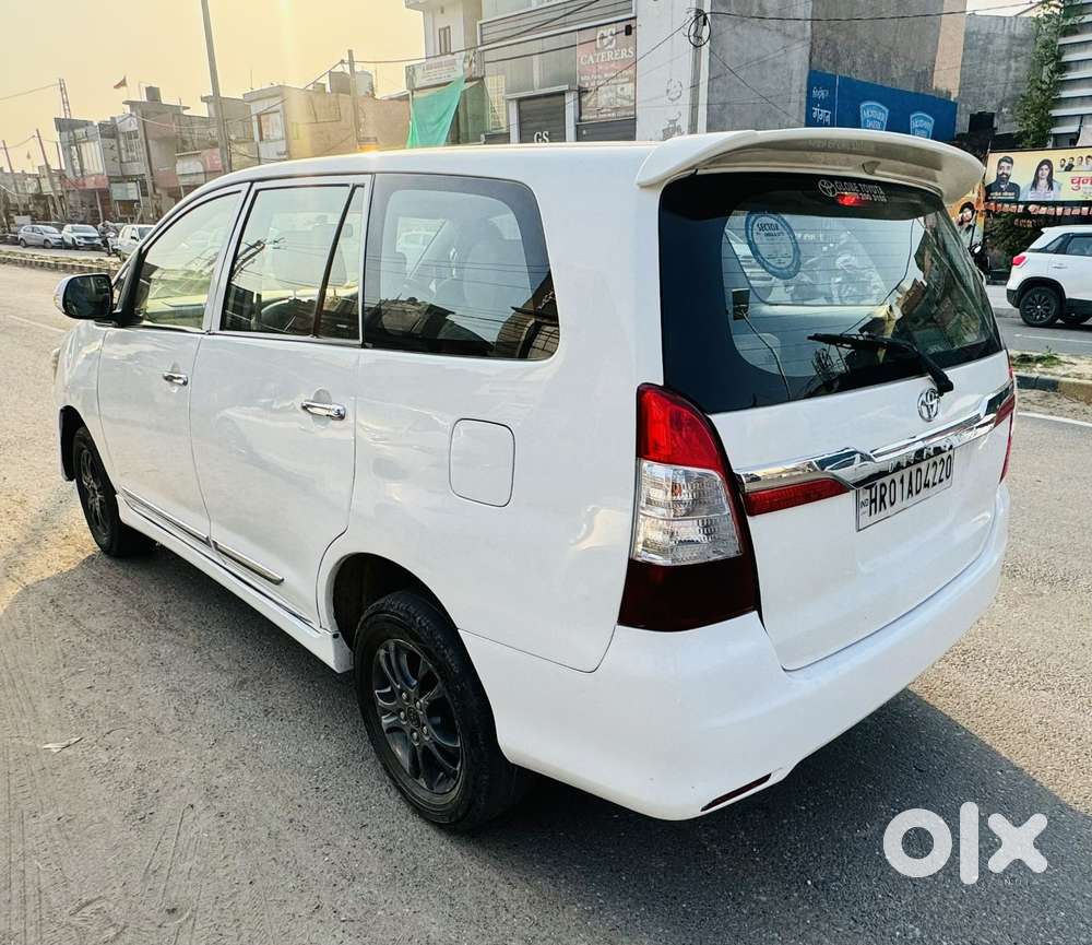 Toyota Innova 2.5 V 7 Str, 2011, Diesel