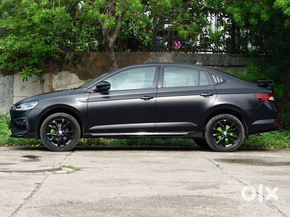 Skoda Slavia Sportline 1.0l Tsi Mt, 2026, Petrol