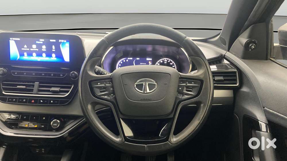 Tata Safari 2.0 Xz Plus Dark Edition, 2022, Diesel