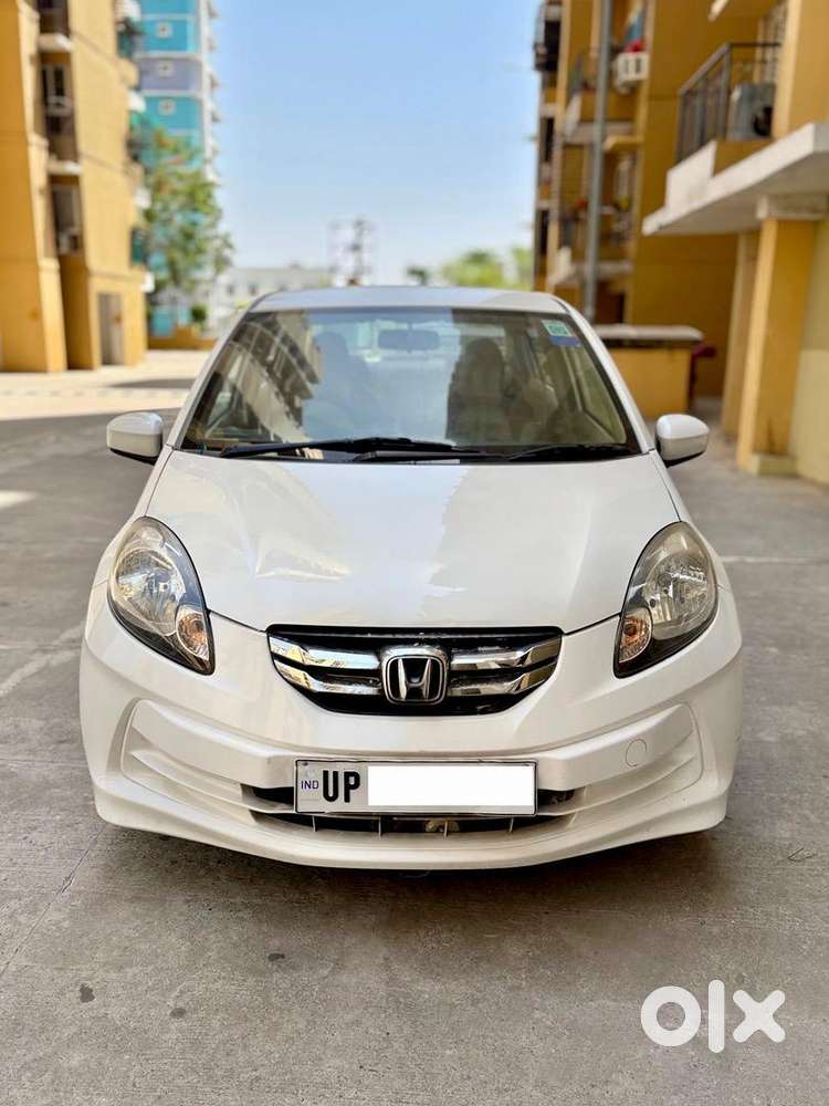 Automatic Gear Honda Amaze Well Maintained