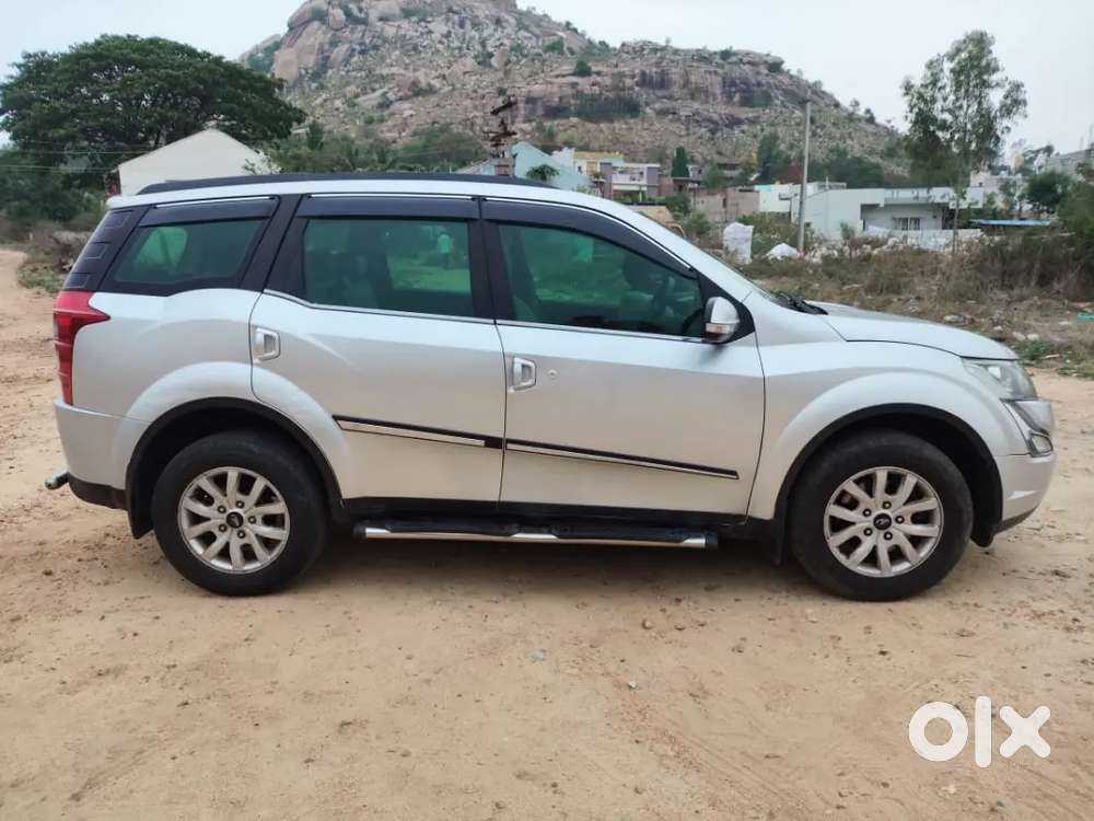 Mahindra Xuv500 2017 W10 Sunroof Diesel