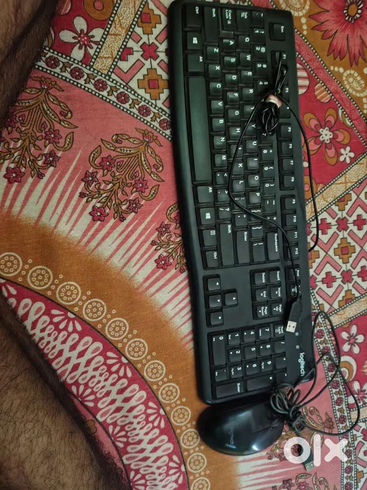 Logitech Wired Keyboard & Mouse Combo – Excellent Condition