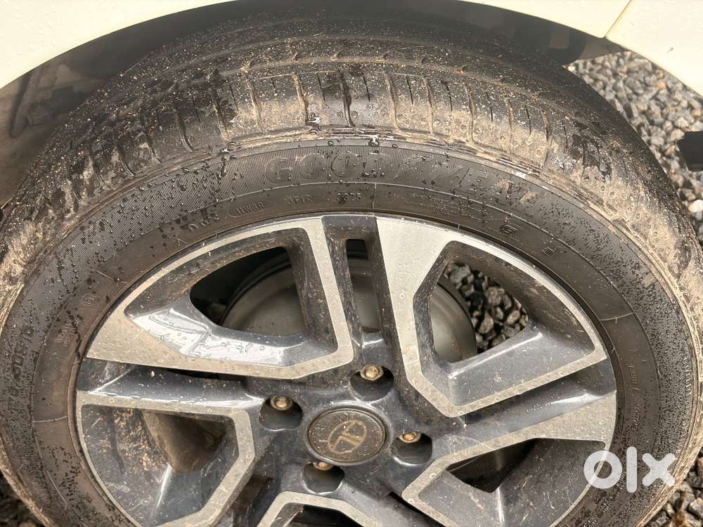 Tata Tiago Xza Plus