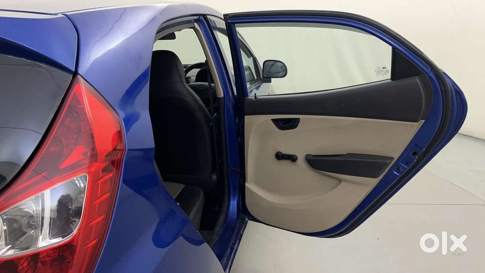 Hyundai Eon Magna +, 2015, Petrol