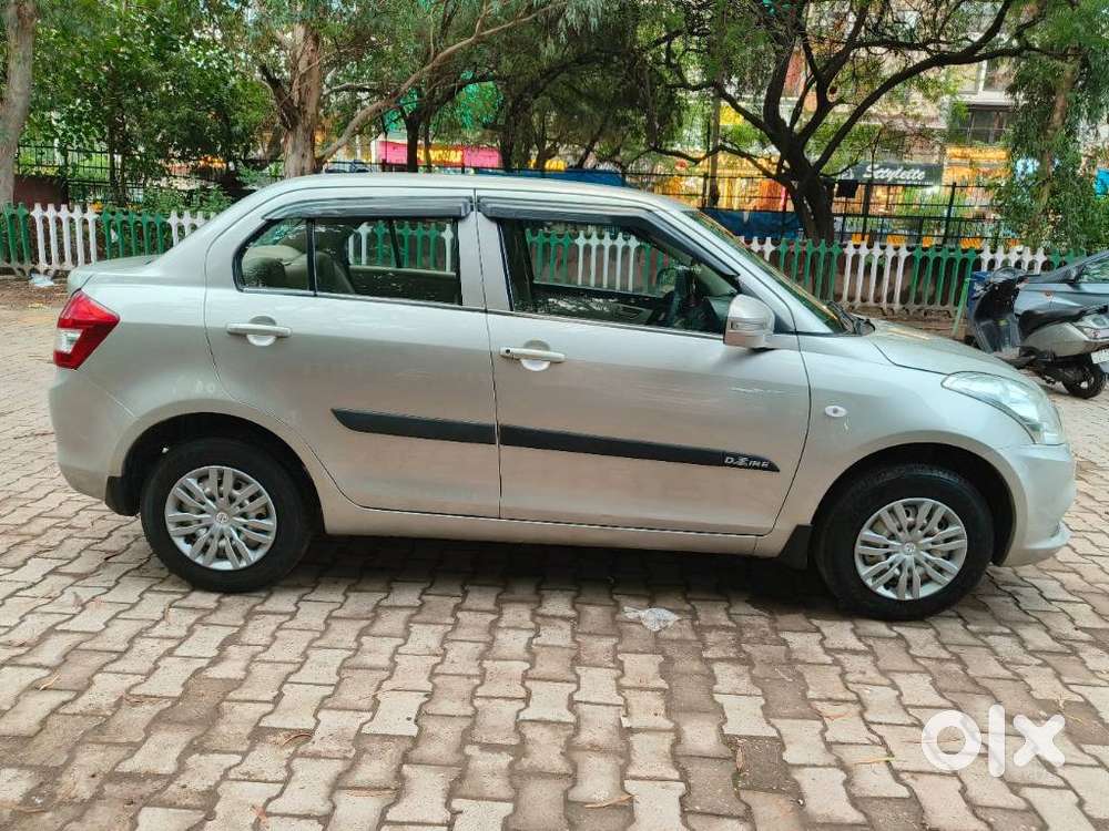 Maruti Suzuki Dzire 1.2 Lxi, 2015, Petrol