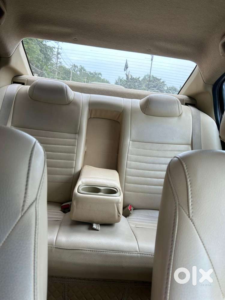 Honda City I-vtec V, 2016, Petrol