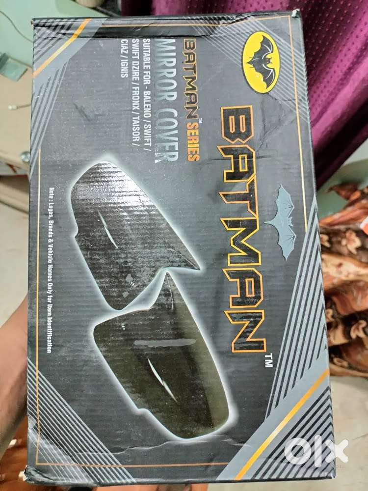 Batman mirror cover of car