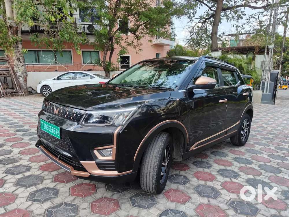 Mahindra Xuv400 Ev El Fast Charger, 2023, Electric